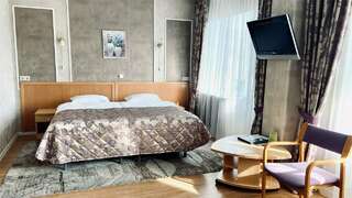 Гостиница Ингрия Колпино Улучшенный о одной двухспальной или двумя односпальными кроватями-13