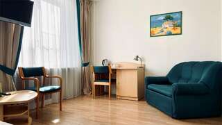 Гостиница Ингрия Колпино Улучшенный о одной двухспальной или двумя односпальными кроватями-5